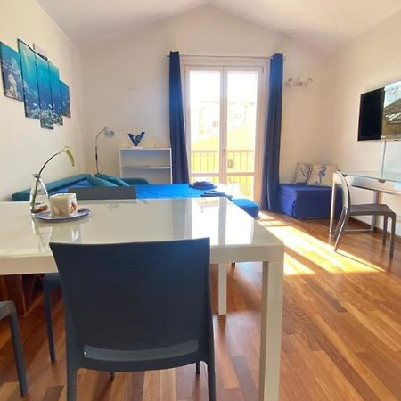 Ocean Flat Apartment Cagliari Exterior photo