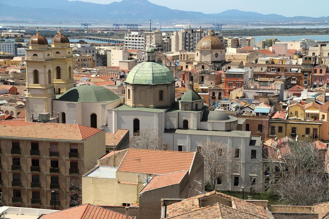 Ocean Flat Apartment Cagliari Exterior photo